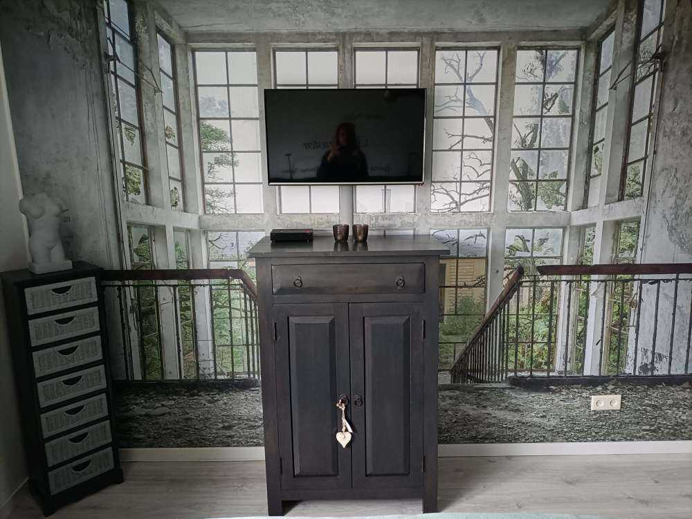 Schody w opuszczonym budynku