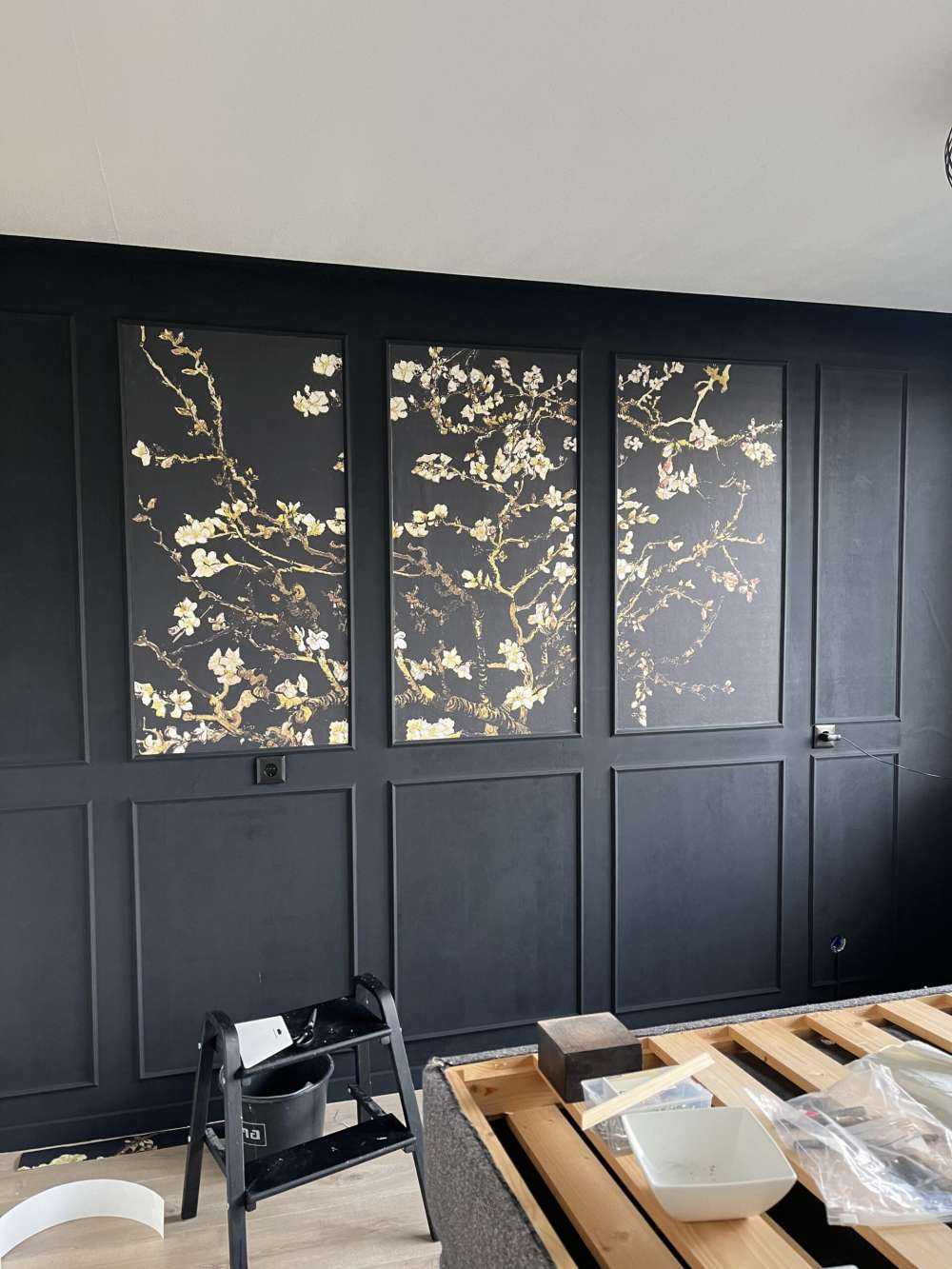 Ciemny kwiat migdałowca