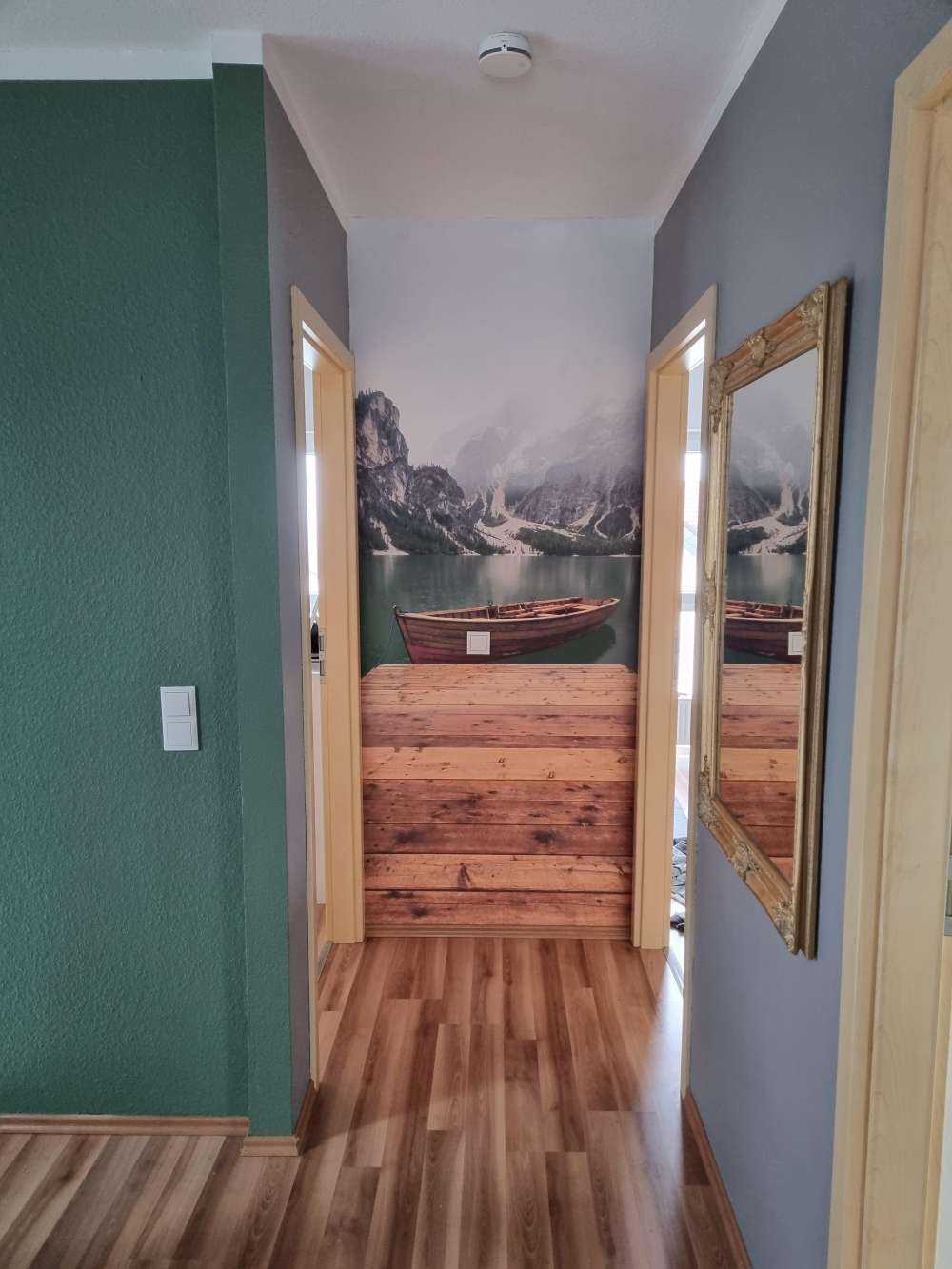 Łódka przy nabrzeżu