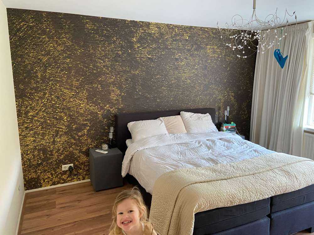 Złota świecąca struktura