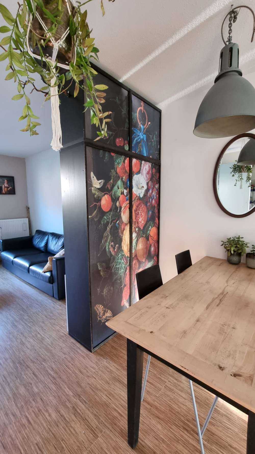 Feston z owoców i kwiatów