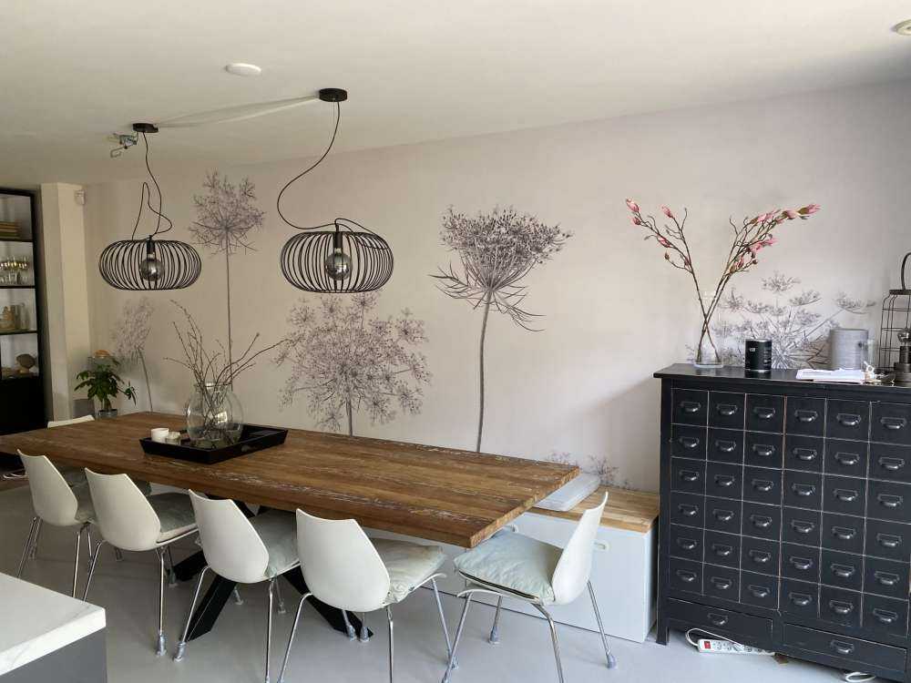 Kwiaty łąkowe w czerni i bieli