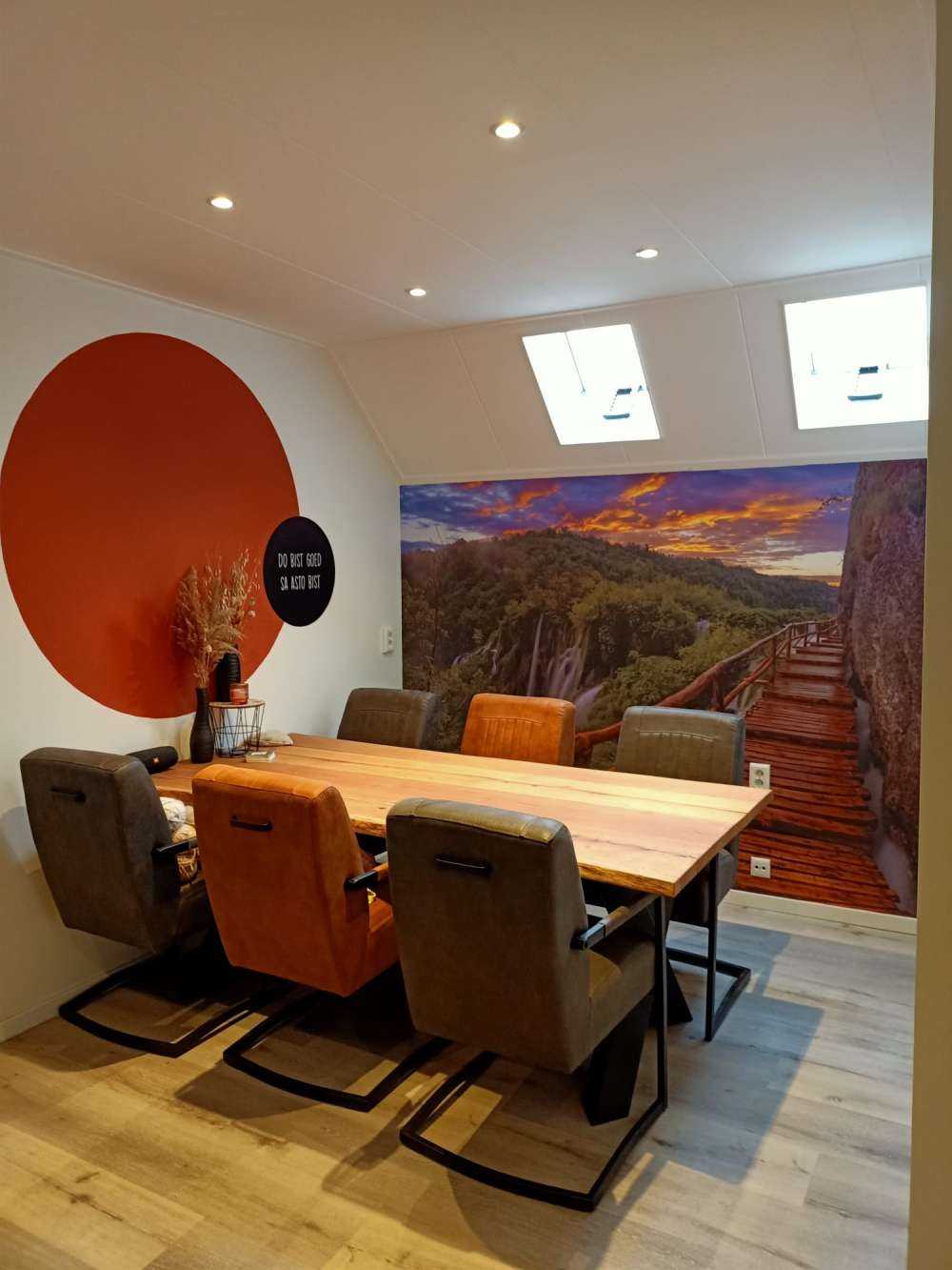 Most z zachodem słońca