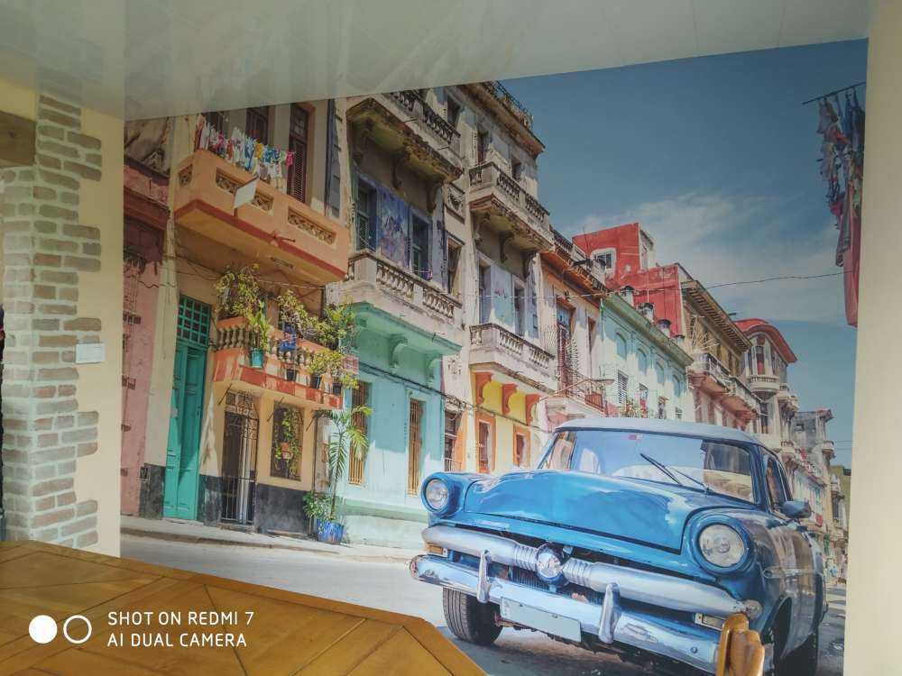 Klasyczny samochód na Kubie