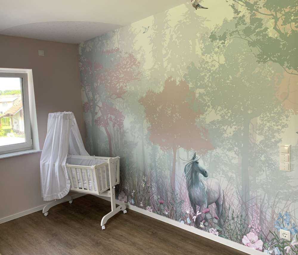 Niebieski i różowy las