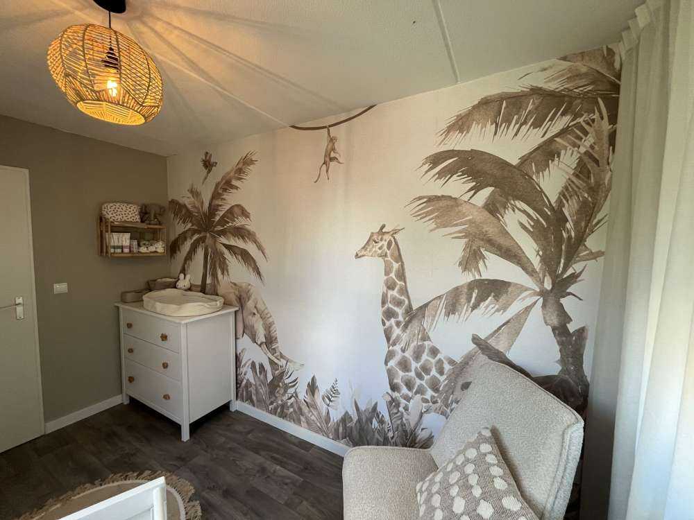 Różne zwierzęta z dżungli w kolorze taupe