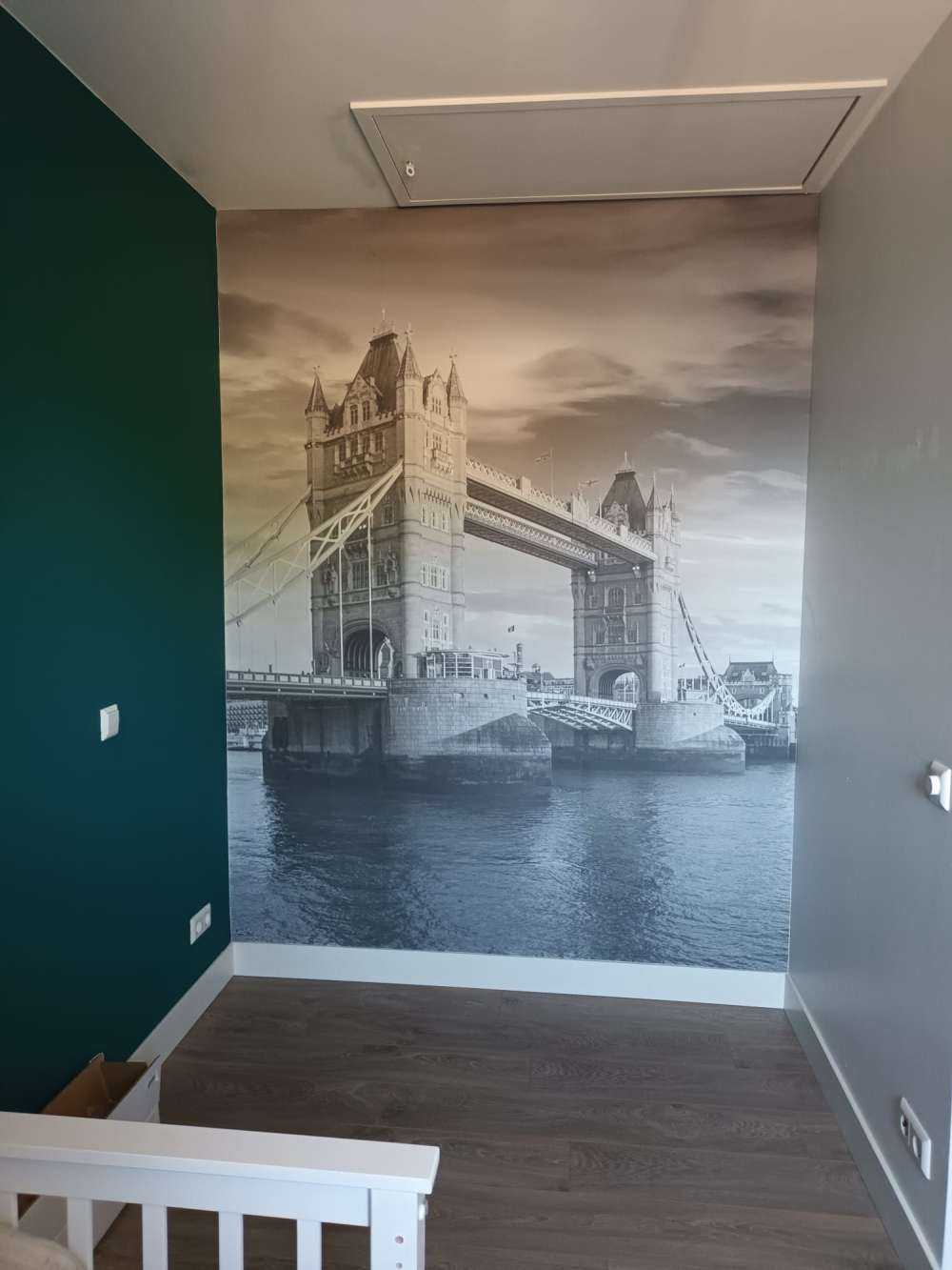 Skyline London z mostem Tower Bridge