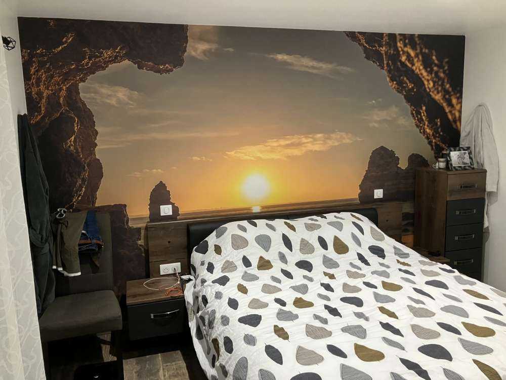 Wschód słońca z jaskini