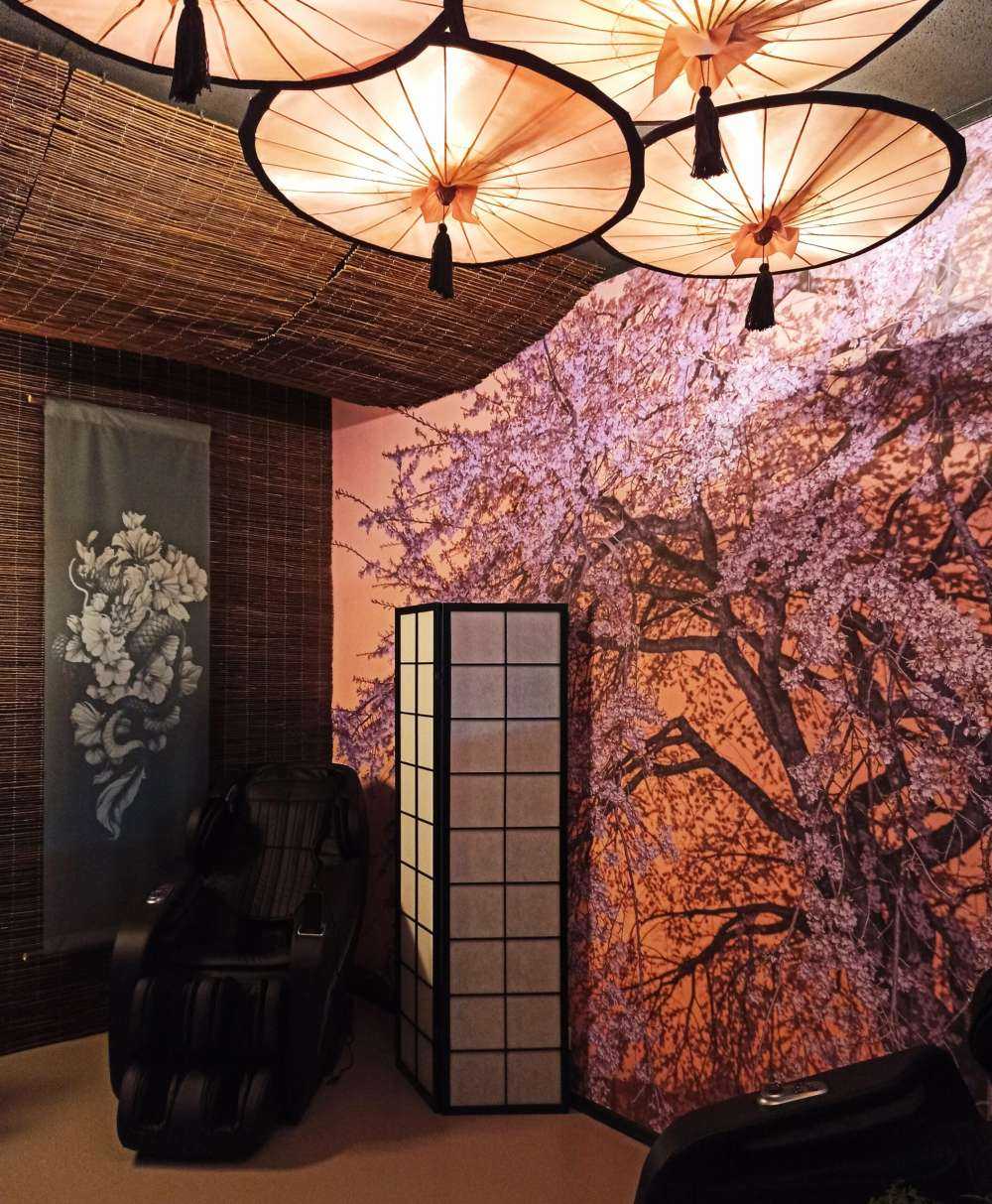 Kwiaty o zachodzie słońca