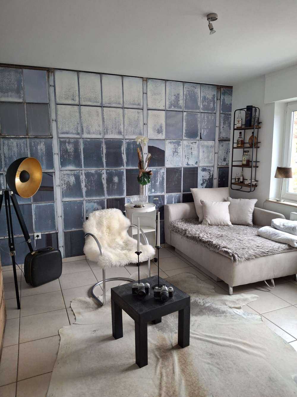 Stare okno fabryczne