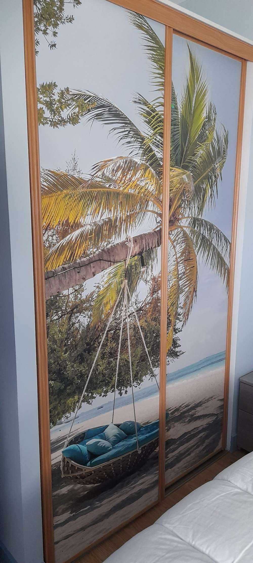 Tropikalna plaża z huśtawką