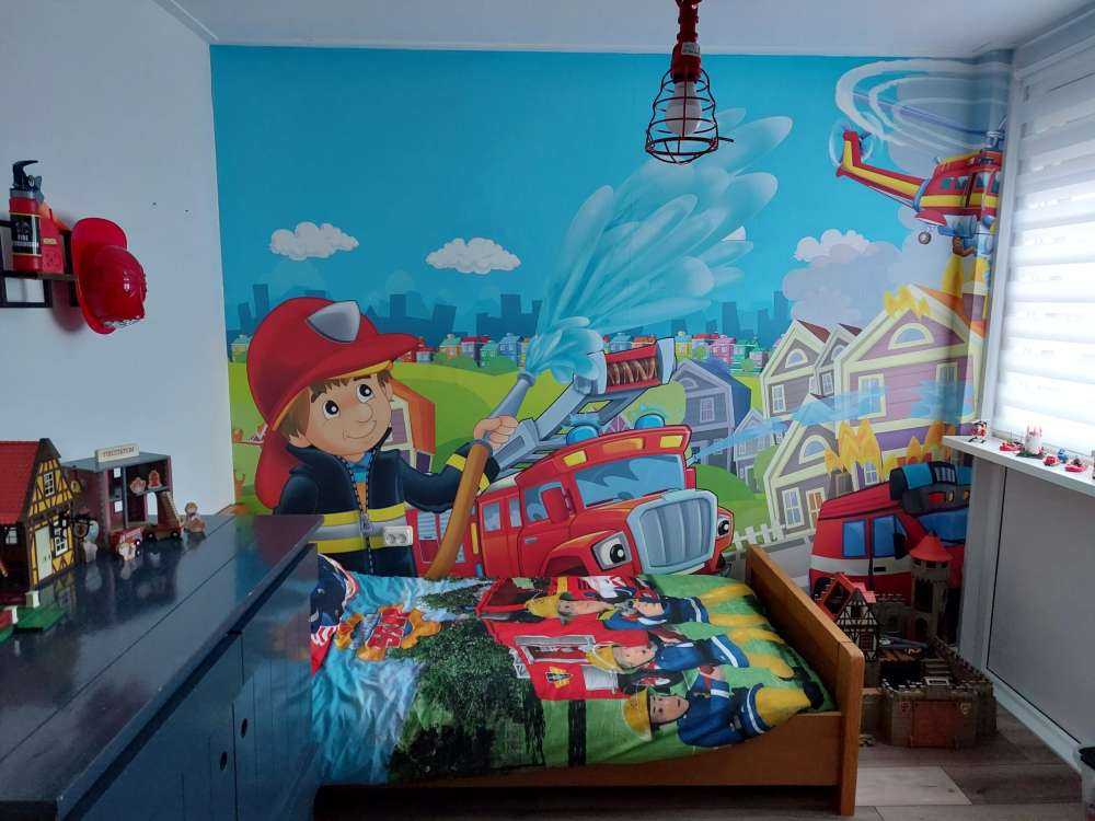 Straż pożarna w pokoju dziecięcym