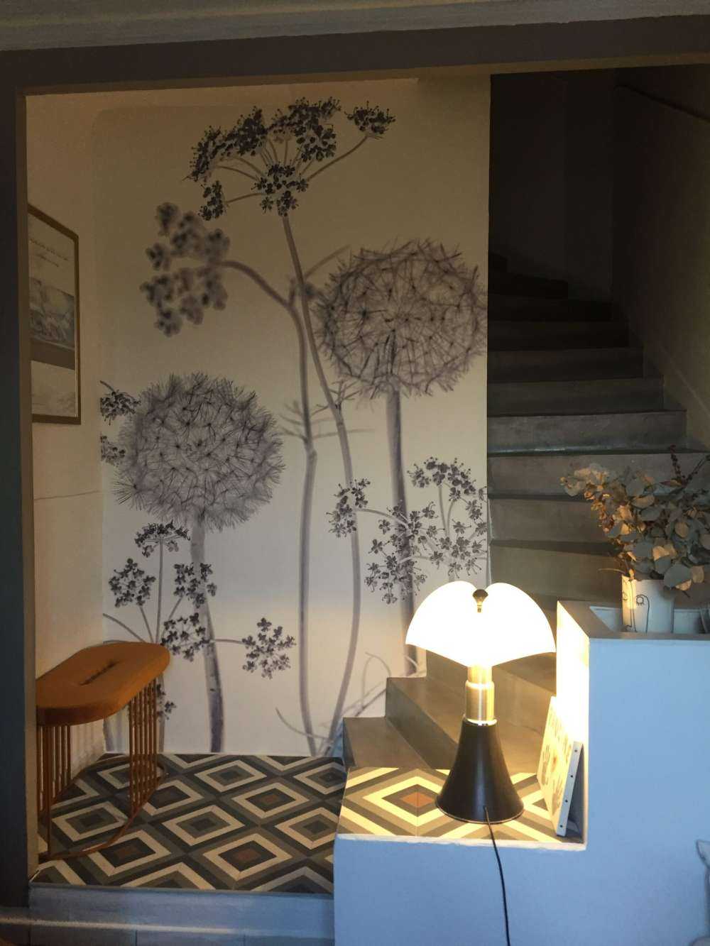 Kwiaty łąkowe w czerni i bieli