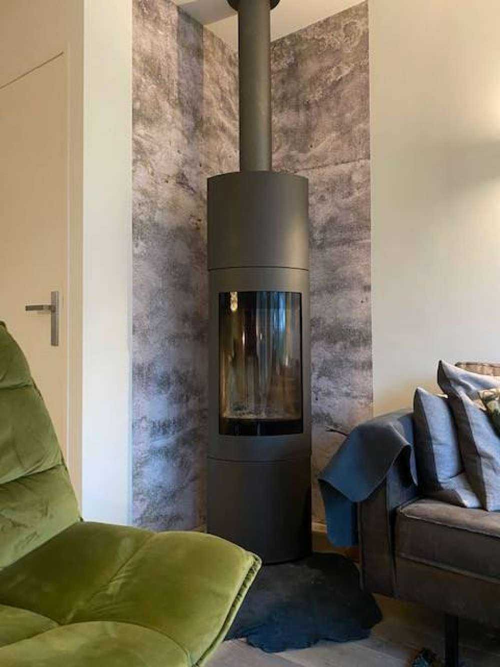 Stare, zwietrzałe stiuki