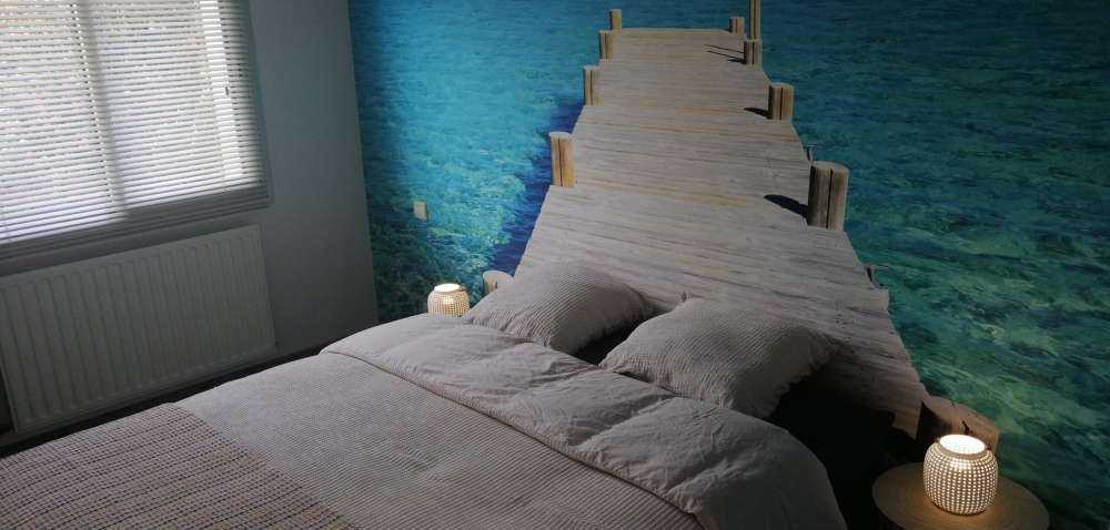 Wznosząc się w morzu