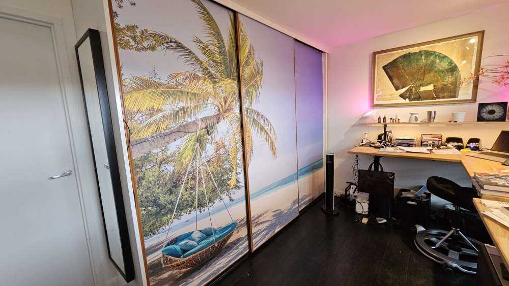 Tropikalna plaża z huśtawką