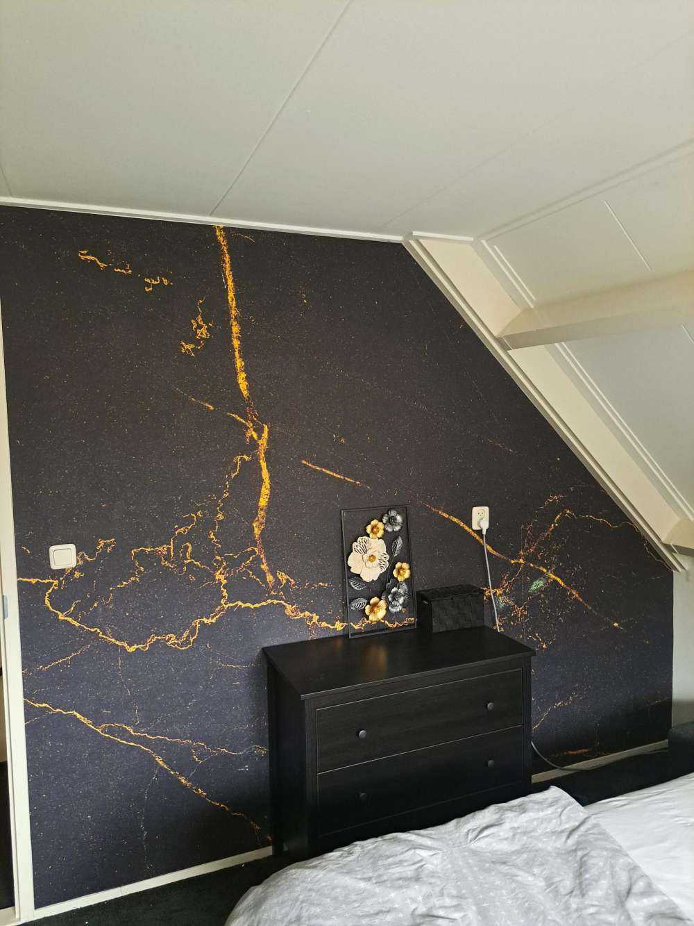 Marmur z dodatkiem złota