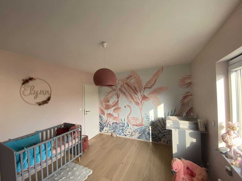 Różowa dżungla tropikalna