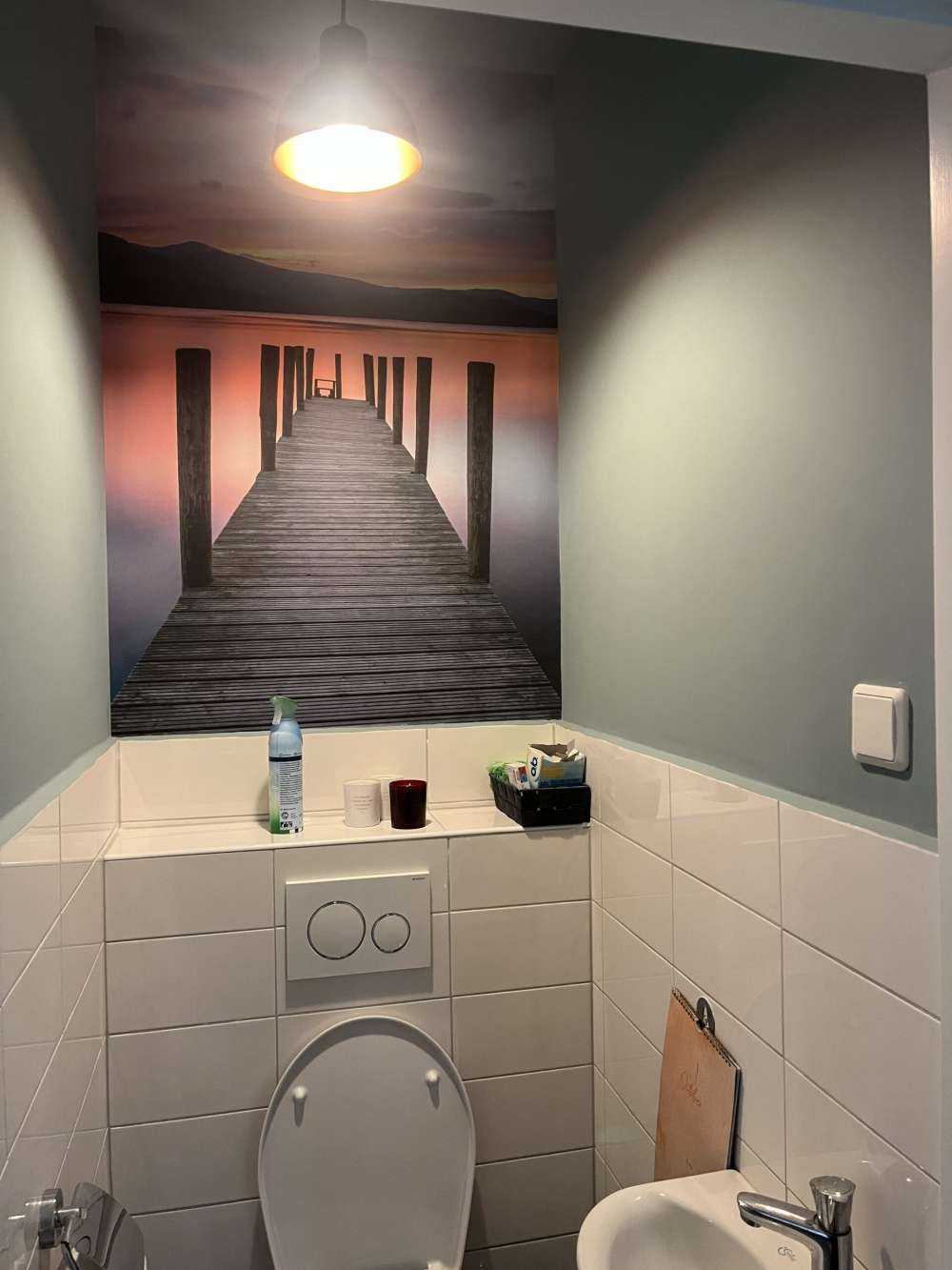 Rusztowanie o zachodzie słońca w kolorze różowym