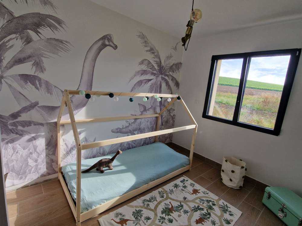 Dinozaury czarne i białe