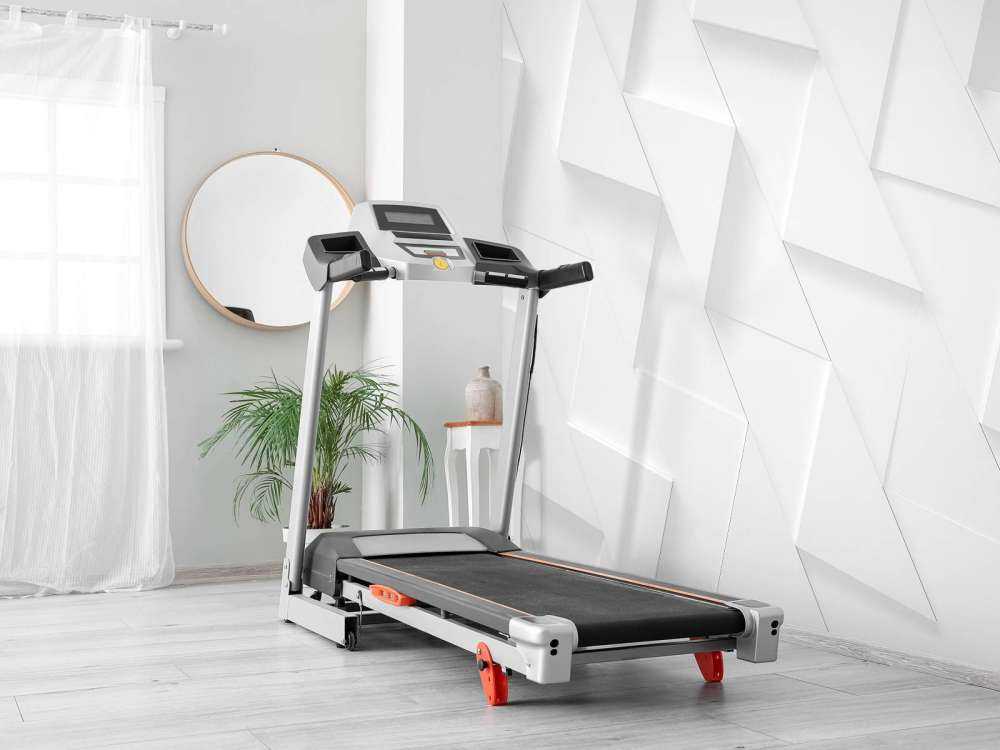 Białe trójkąty 3D