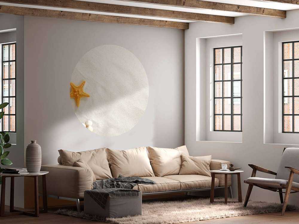 Gwiazdy na białym piasku