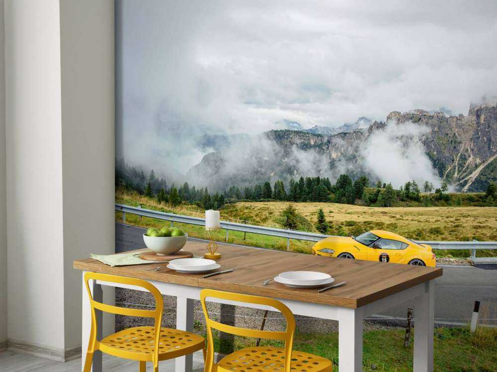 Sportowe samochody w Dolomitach