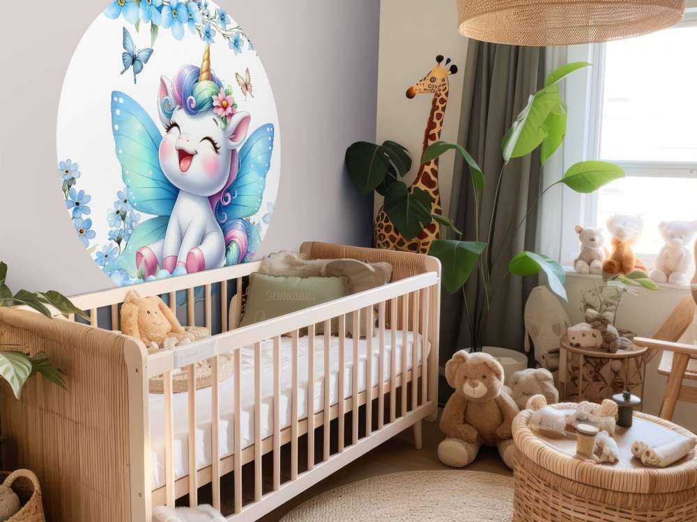 Szczęśliwe wróżki, jednorożec i kwiaty