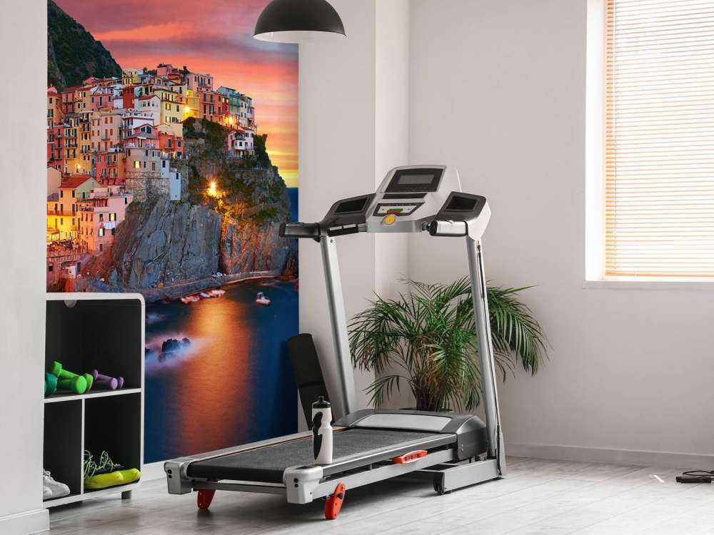 Włoskie miasto o zachodzie słońca