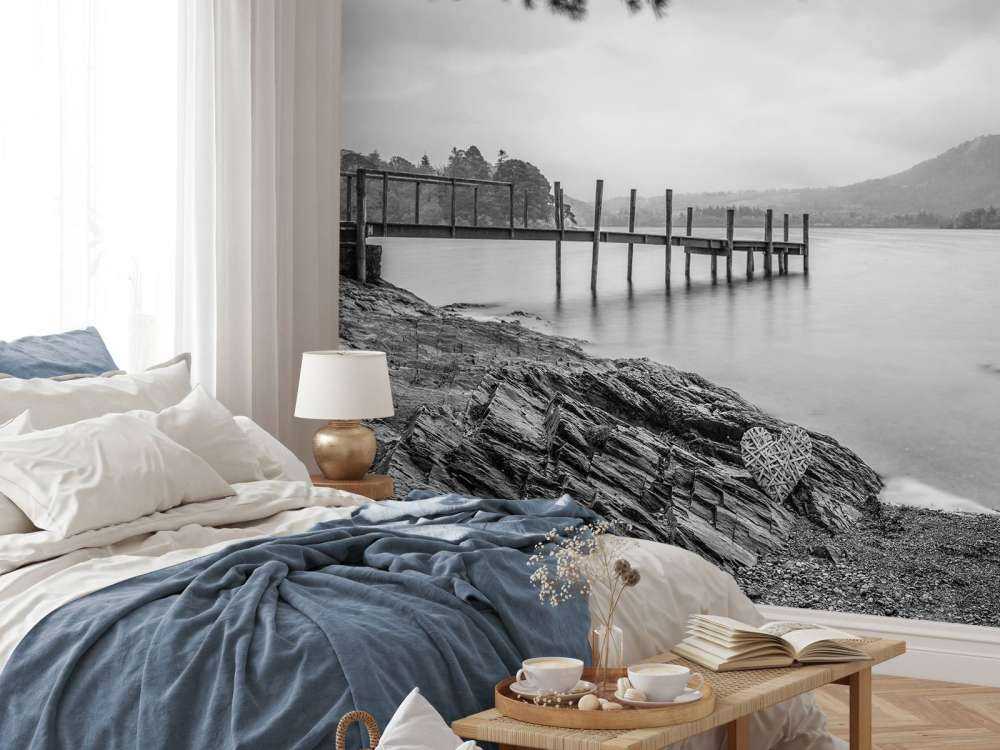 Nabrzeże w jeziorze