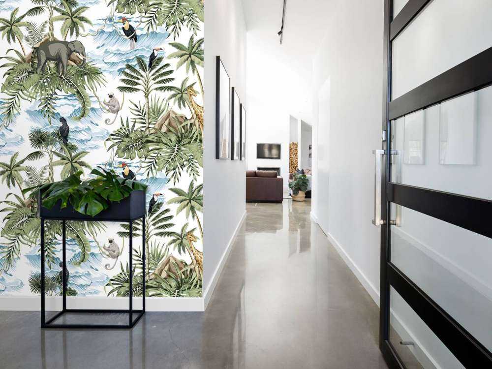 Zwierzęta między liśćmi