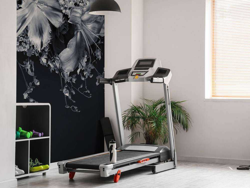 Złożone kwiaty w czerni i bieli