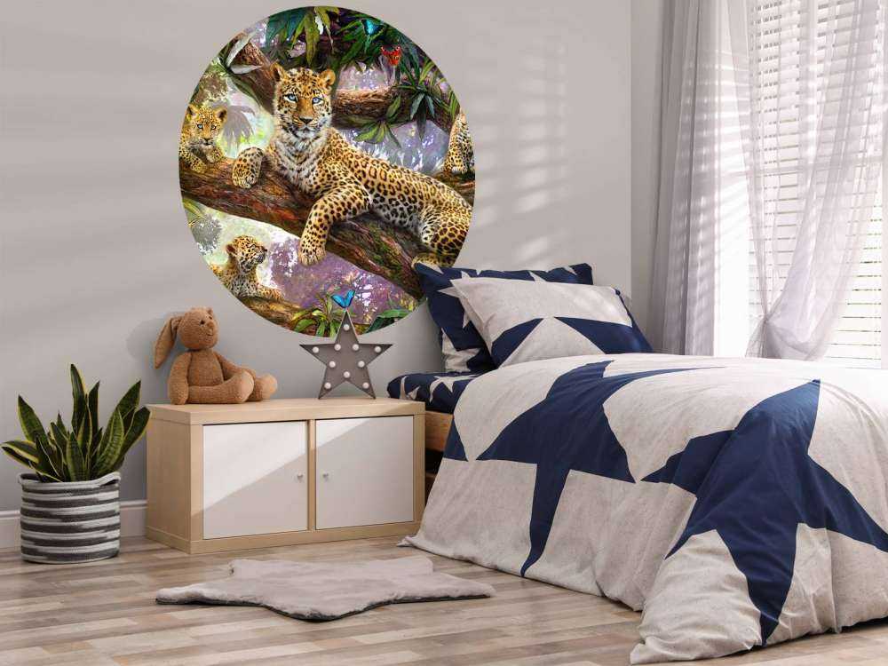 Tree Top Leopard Family