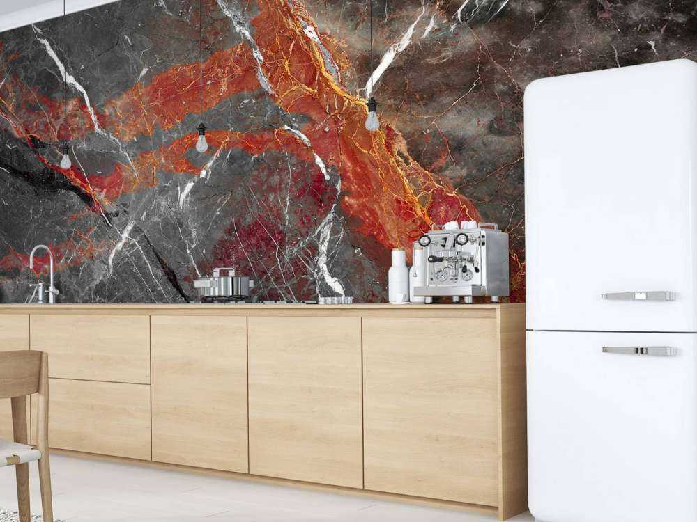 Marmur z czerwonymi żyłkami