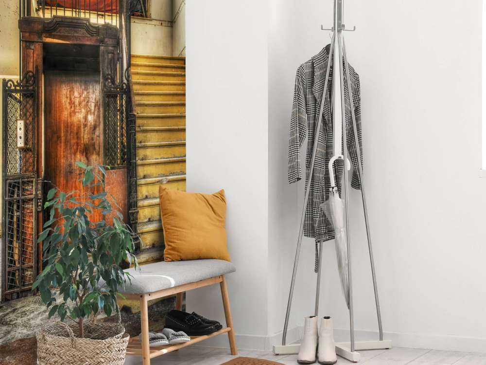 Opuszczone lobby hotelowe