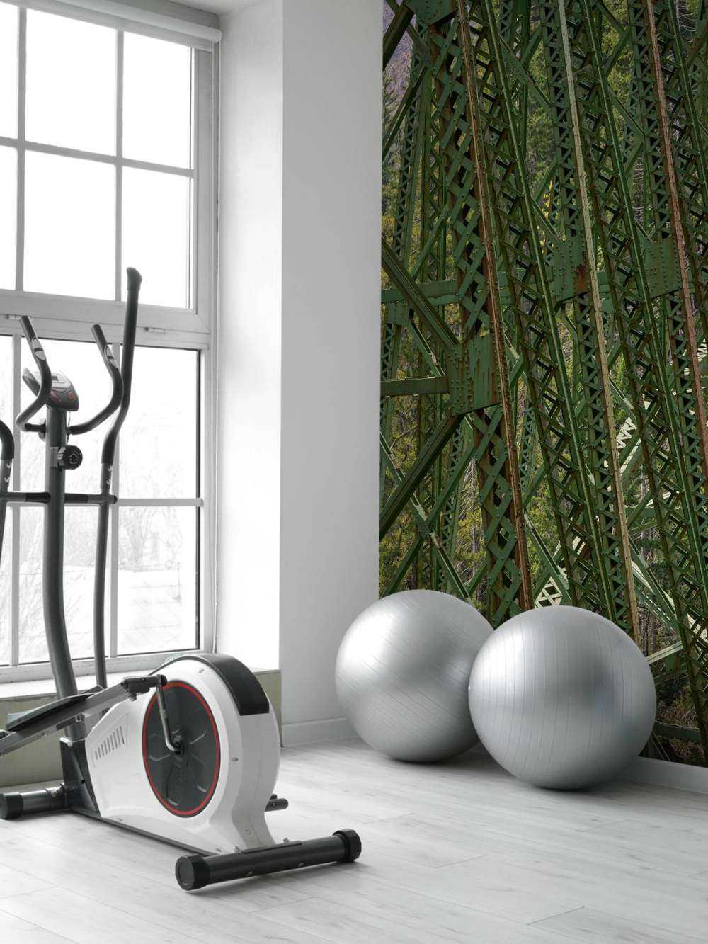 Stary most kolejowy o konstrukcji stalowej