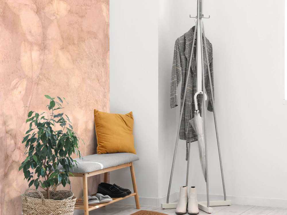 Dzikie jeżyny i babka - świat marzeń w różu