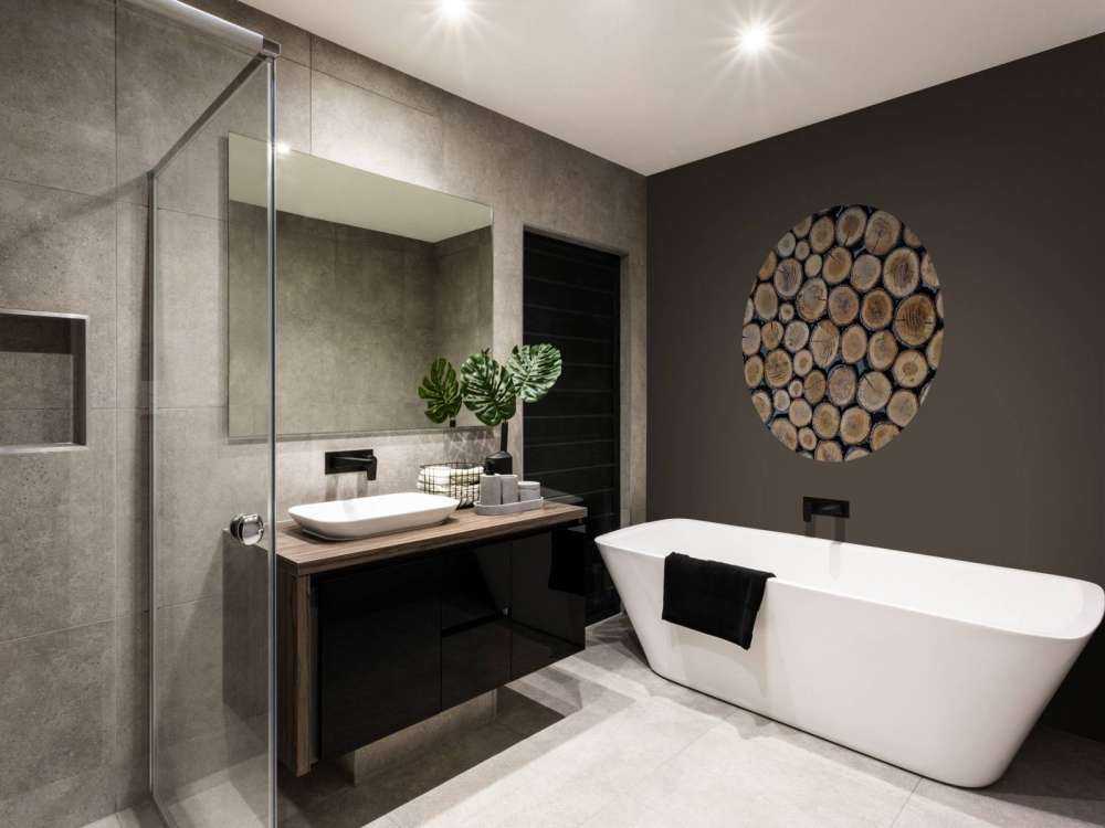 Kłody ułożone w stosy