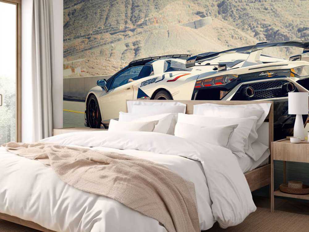 Superauto na górskiej przełęczy