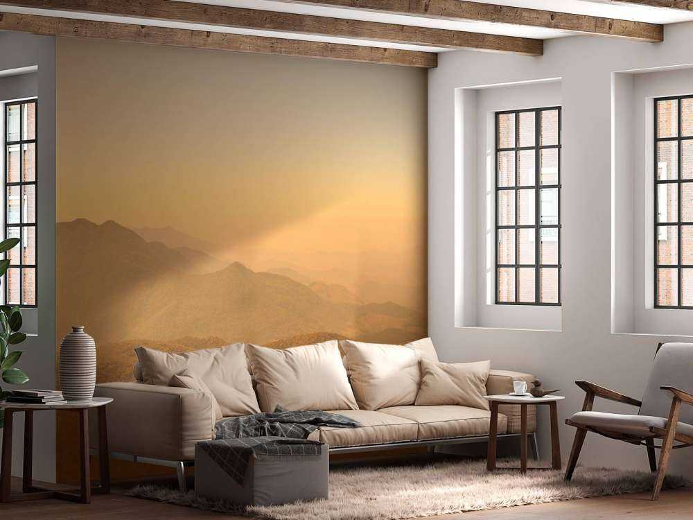 Wzgórze górskie i las