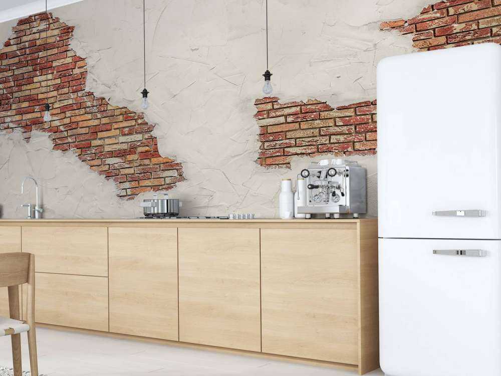 Murowany mur ze stiukiem