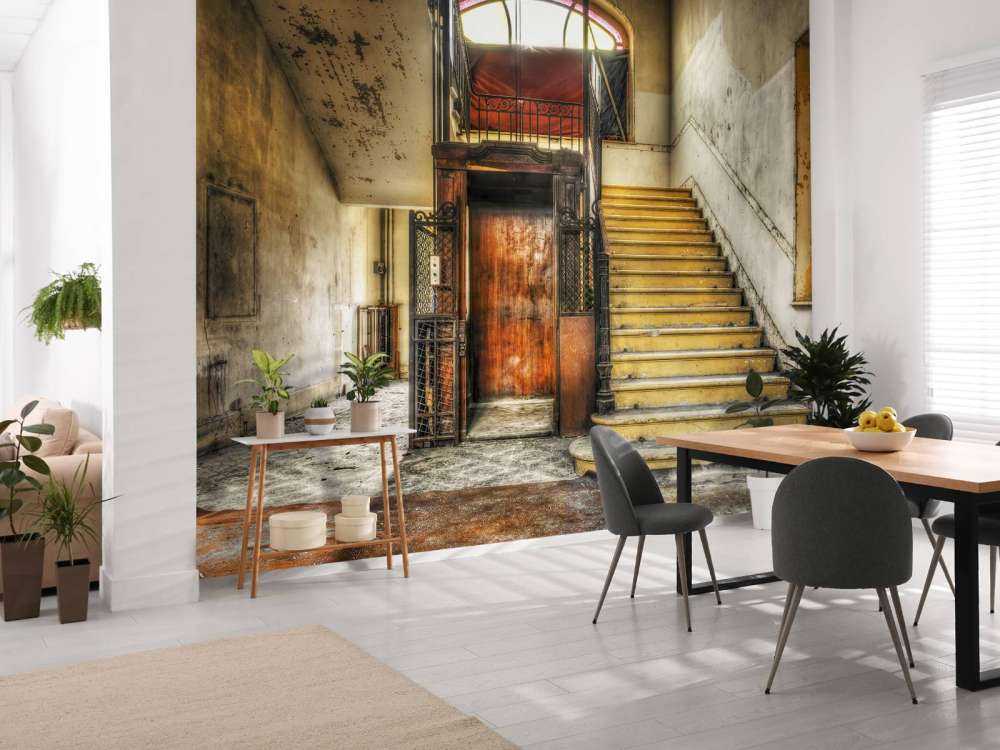 Opuszczone lobby hotelowe