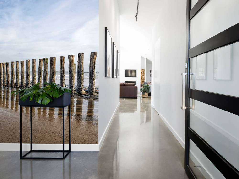 Drewniany falochronu na wybrzeżu w pobliżu Cadzand-Bad - NL