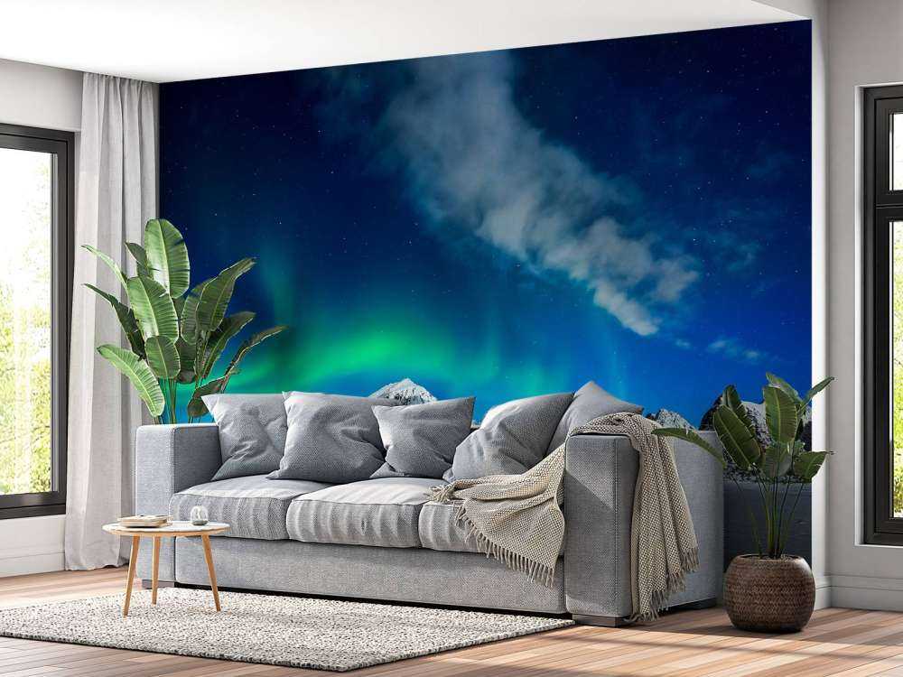 Zorze polarne nad górami