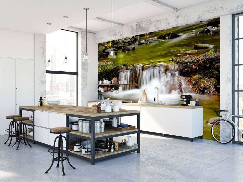 Szczegółowy mały wodospad