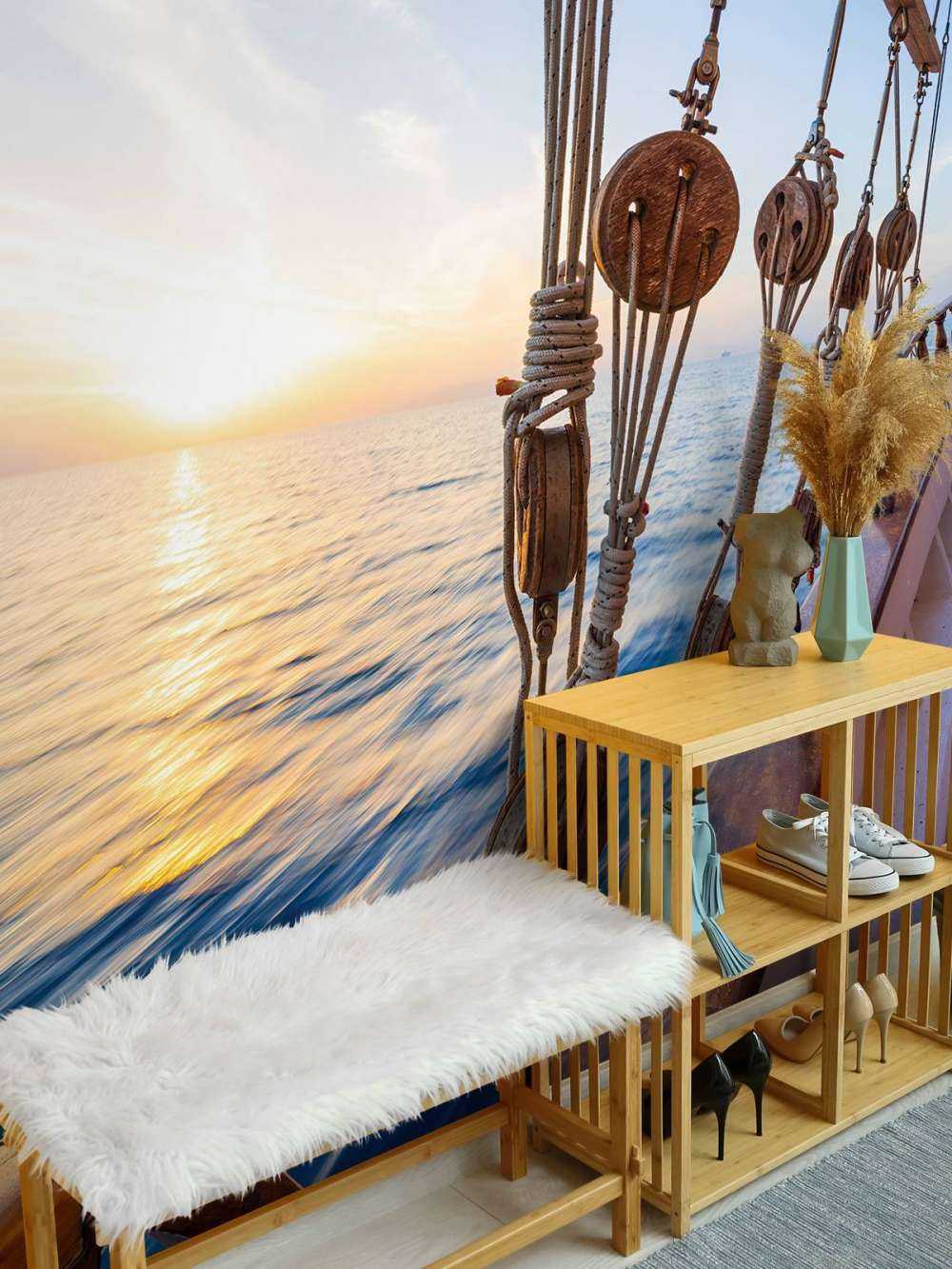 Żaglówka o zachodzie słońca