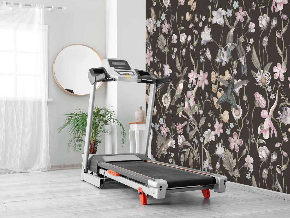 Eteryczna Wiosna - Elegancka Biała Gołębica