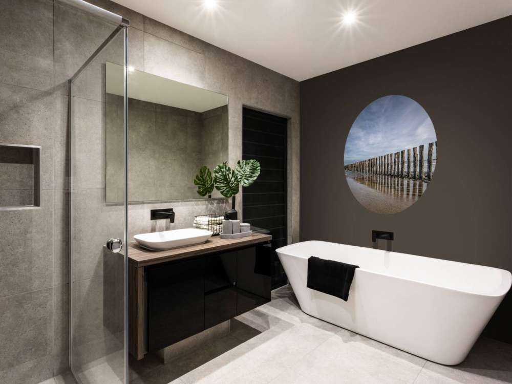 Drewniany falochronu na wybrzeżu w pobliżu Cadzand-Bad - NL