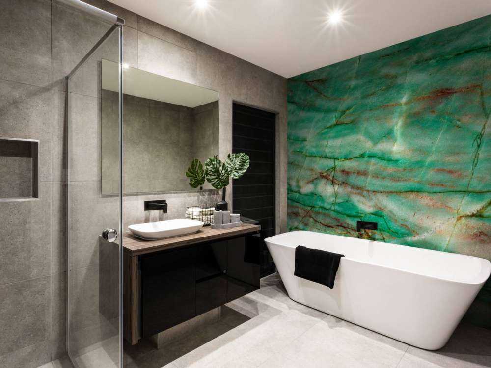 Marmur z zielonymi paskami