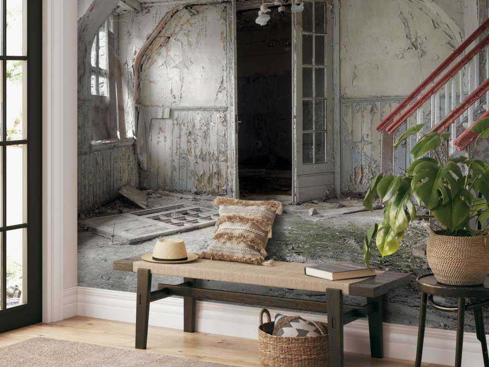 Czerwona poręcz hotelowa